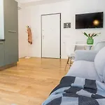 ALTIDO Lotto Square Apartment